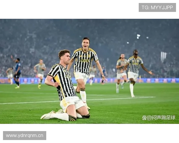 尤文图斯中场控制乏力,比赛节奏支撑不足已逐步反映在战绩波动中 尤文图斯中场控制乏力,比赛节奏支撑不足已逐步反映在战绩波动中